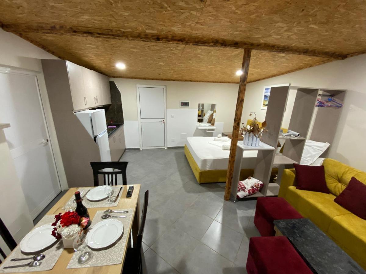 Full Moon Apartments Ksamil Esterno foto