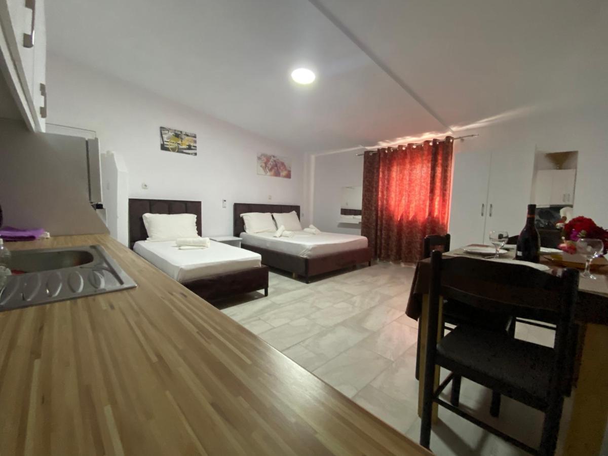 Full Moon Apartments Ksamil Esterno foto
