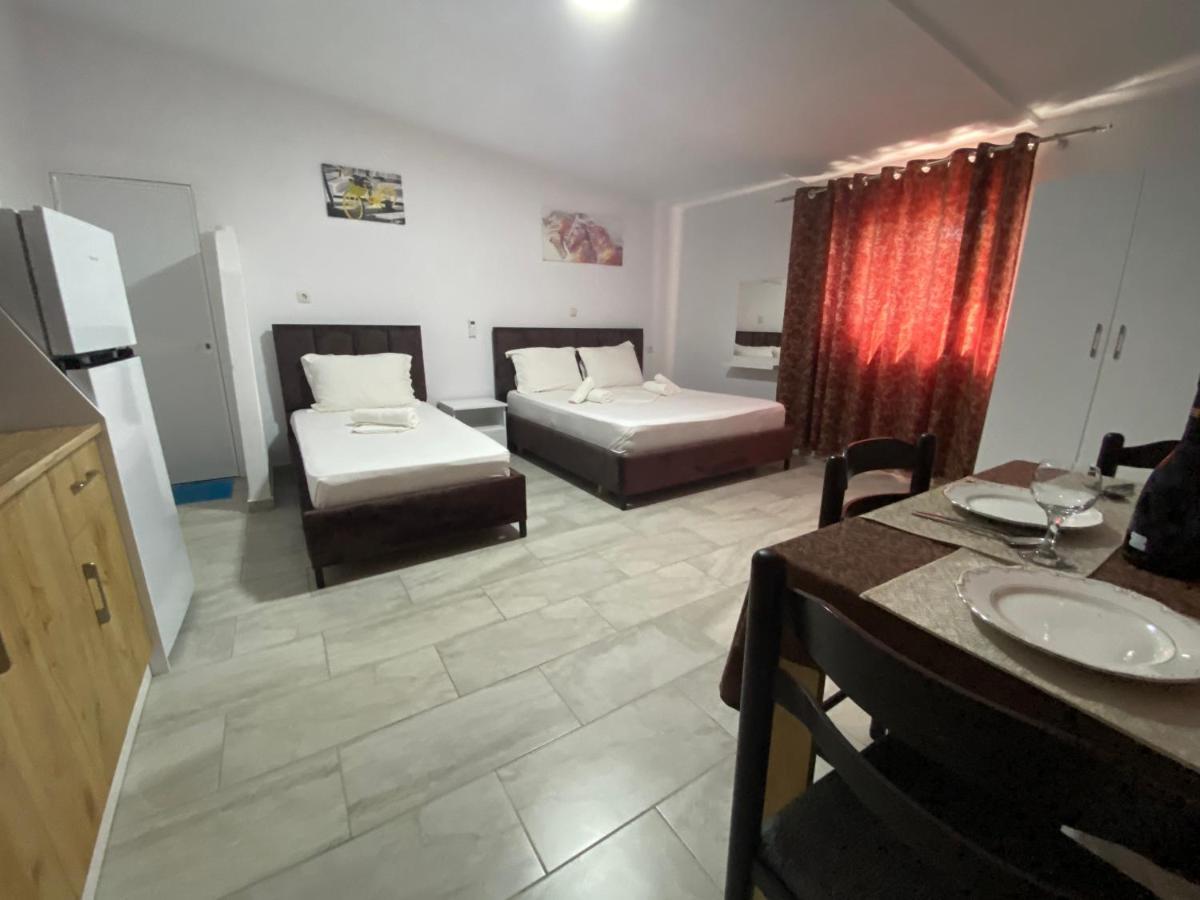 Full Moon Apartments Ksamil Esterno foto