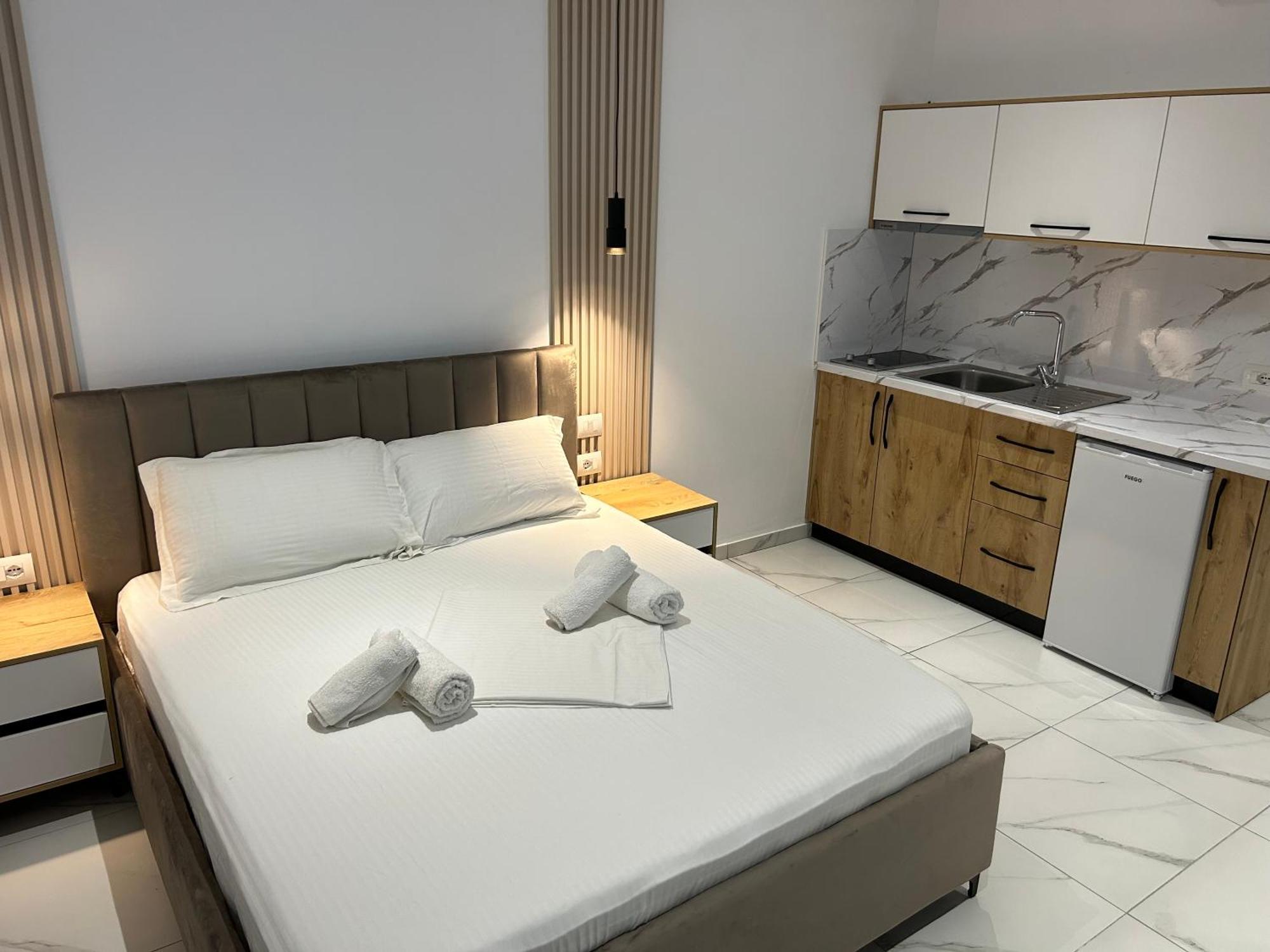Full Moon Apartments Ksamil Esterno foto